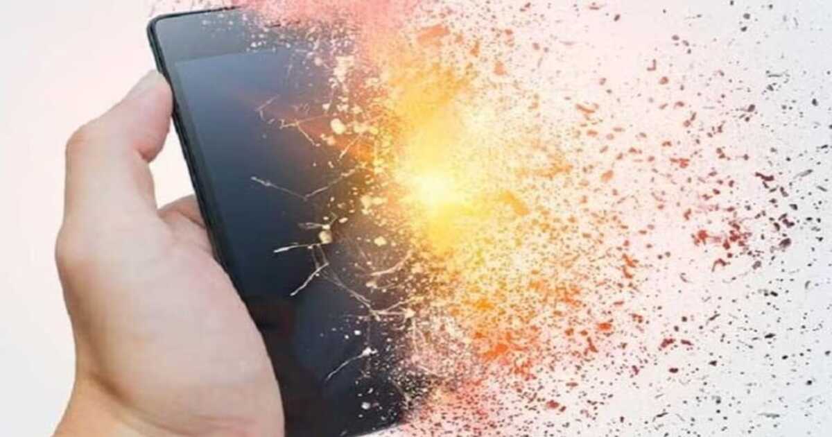 Smartphone Explosion