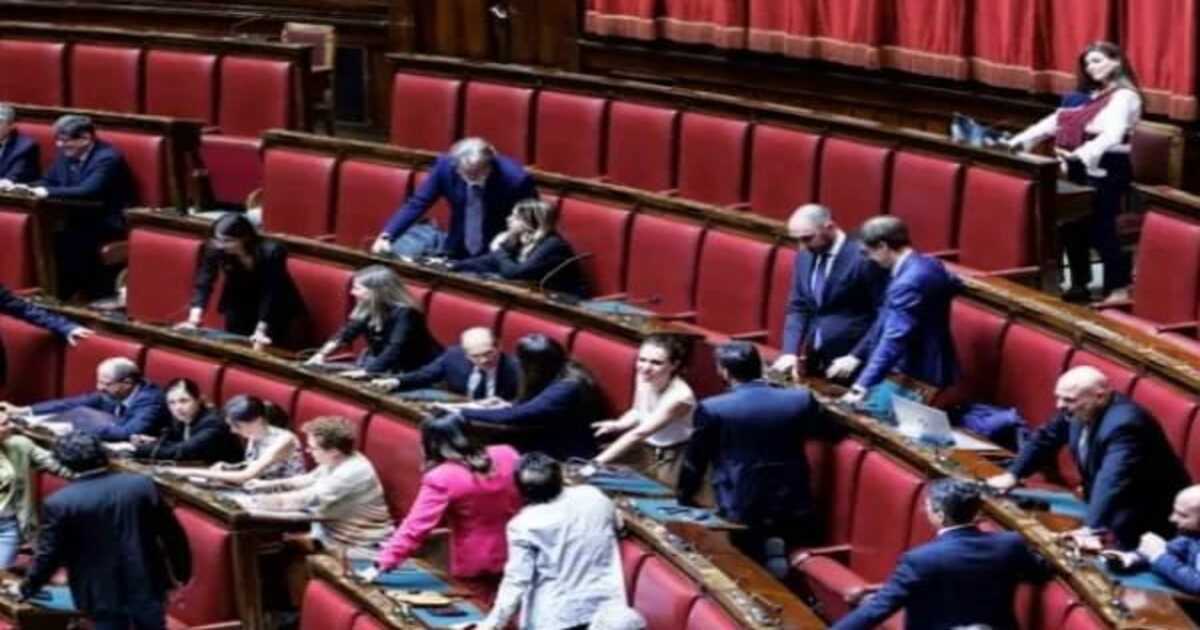 Breastfeeds baby in parliament