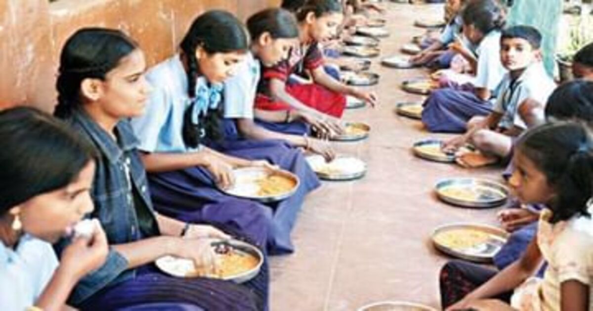 Fishcurry in Mid day meal