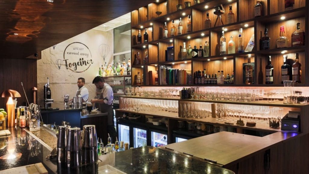 Bar reservation