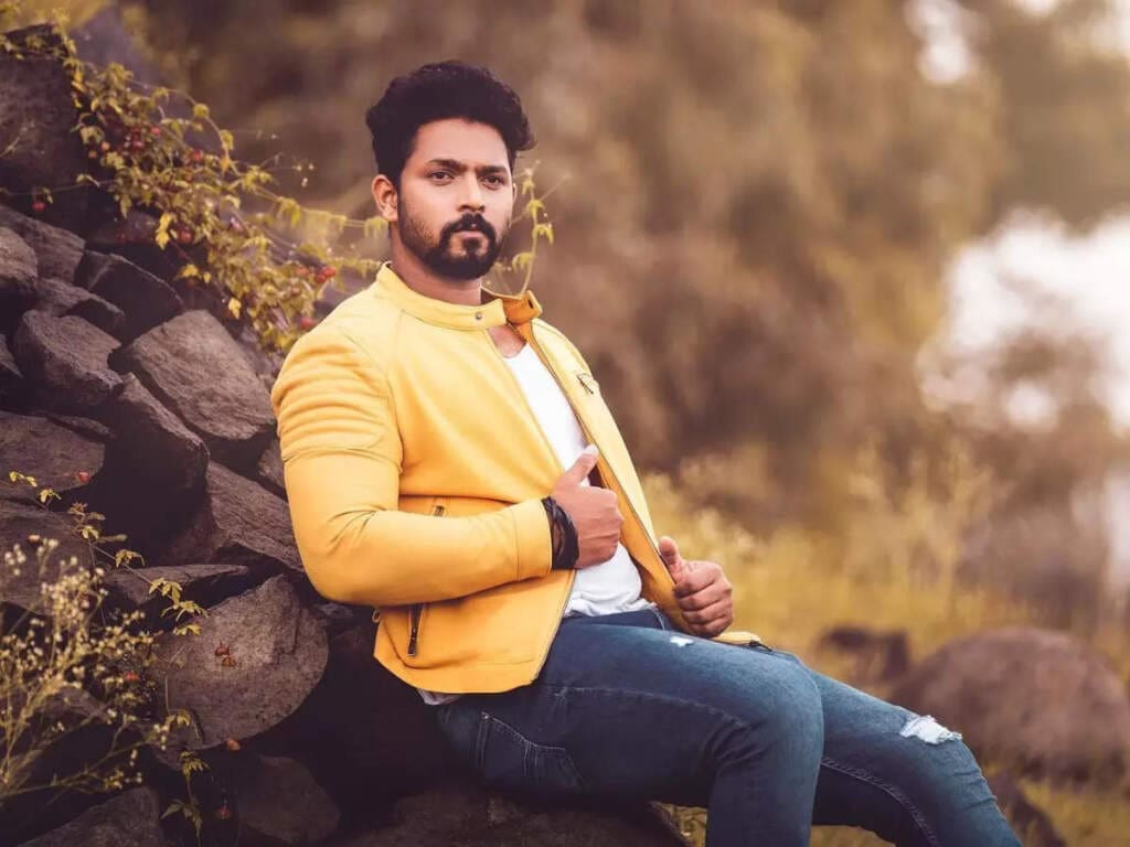 Karthik Mahesh