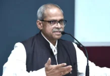 Parakala Prabhakar: ಕೇಂದ್ರದ ವಿರುದ್ಧ ಜನ ಬೀದಿಗಿಳಿದು ಹೋರಾಟ ನಡೆಸಬೇಕು – ನಿರ್ಮಲ ಸೀತಾರಾಮನ್ ಪತಿ ಹೇಳಿಕೆ